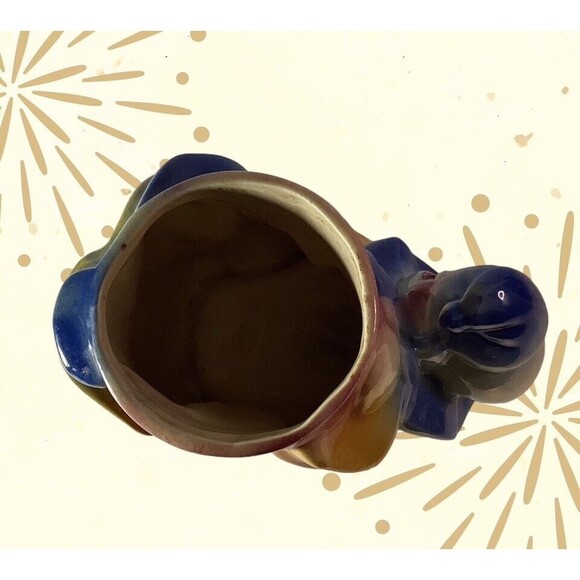 Shawnee, Clown Planter, "U.S.A.-607" 3.25" Tall 5" Across Vintage - Picture 3 of 5